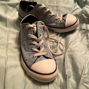Almost new Converse Girls Shoe